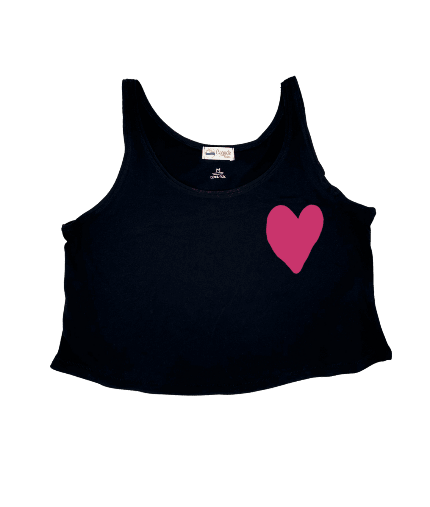 Débardeur noir court, crop top, 100% coton. Personnalisation du débardeur grâce à une technique de flocage, le DTF, pour une meilleure qualité d’impression et de tenue. La personnalisation est floquée au niveau du cœur, en haut à gauche. Ici, il s’agit de la personnalisation de DTF cœur rose. 